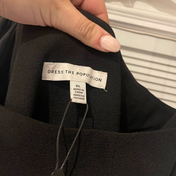 Tiffany One-Shoulder Midi Dress
DRESS THE POPULATION - Picture 6 of 7